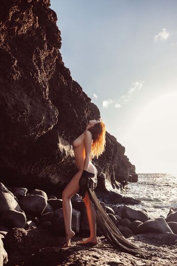 Layanadevis page leaked private photo uncensored HD quality