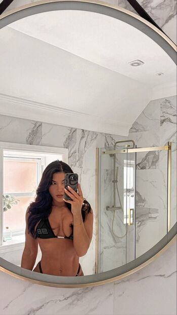 Leah shutkever leaked private photo uncensored HD quality