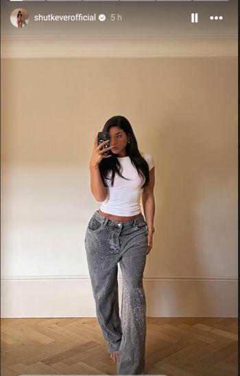 Leah shutkever leaked private photo uncensored HD quality