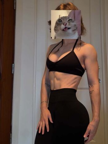 Leanbeefpatty leaked private photo uncensored HD quality