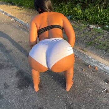 Lellyzinha leaked private photo uncensored HD quality