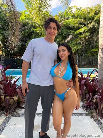 Lena the plug  page leaked private photo uncensored HD quality