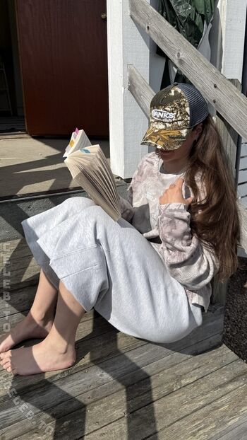 Leonie kommoss  page leaked private photo uncensored HD quality