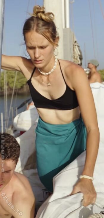 Leonie massmann  page leaked private photo uncensored HD quality