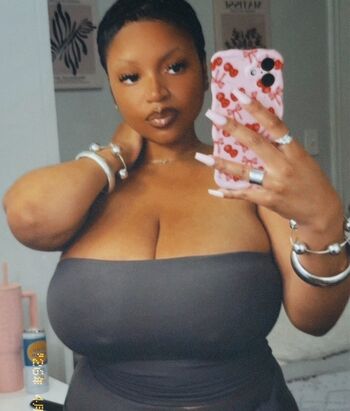 Lifeeofjanaeee leaked private photo uncensored HD quality