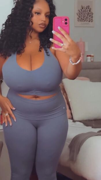 Lifeeofjanaeee leaked private photo uncensored HD quality