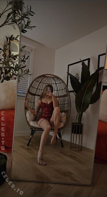 Lil hanne page leaked private photo uncensored HD quality