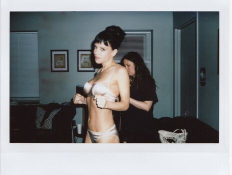 Lily allen leaked private photo uncensored HD quality