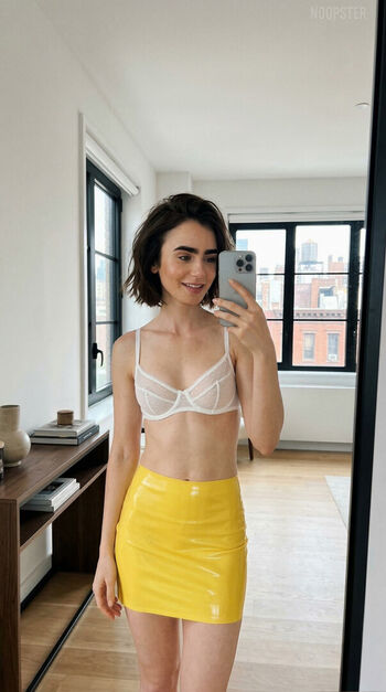 Lily collins page leaked private photo uncensored HD quality