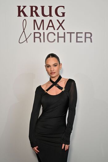 Lily james page leaked private photo uncensored HD quality