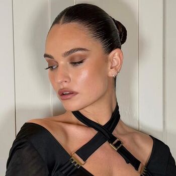 Lily james page leaked private photo uncensored HD quality