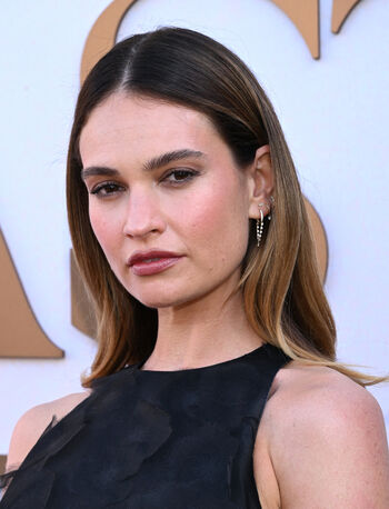 Lily james leaked private photo uncensored HD quality