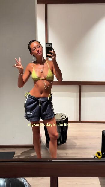 Lilychee page leaked private photo uncensored HD quality