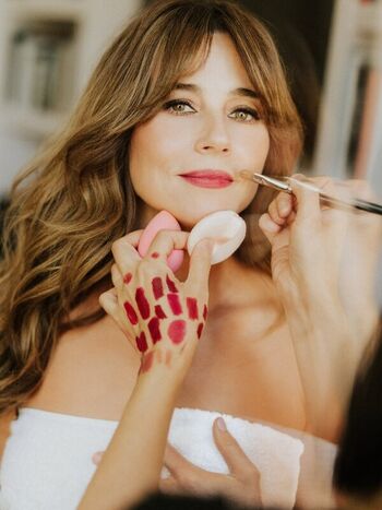 Linda cardellini leaked private photo uncensored HD quality