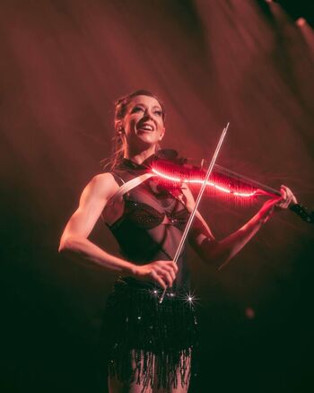 Lindsey stirling  page leaked private photo uncensored HD quality