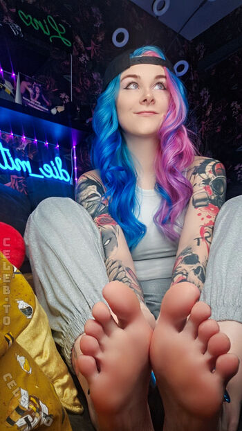 Linspics  page leaked private photo uncensored HD quality