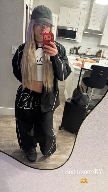 Liv morgan  page leaked private photo uncensored HD quality