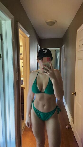 Livpapineau leaked private photo uncensored HD quality