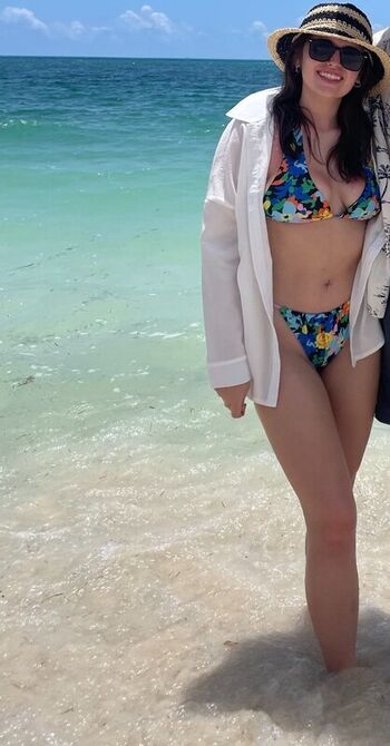 Livpapineau leaked private photo uncensored HD quality