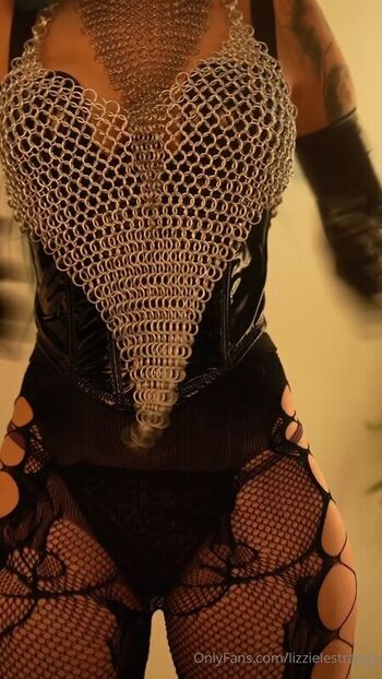 Lizzielestrange leaked private photo uncensored HD quality