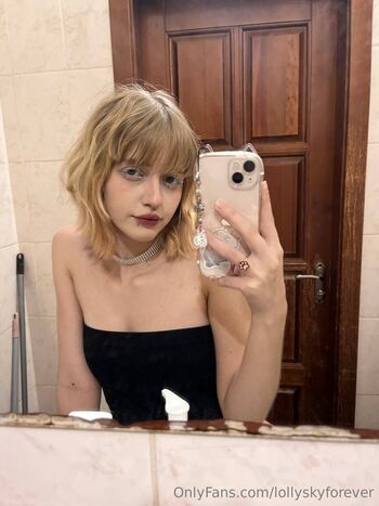 Lollyskyforever leaked private photo uncensored HD quality