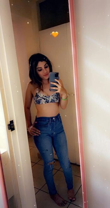 Loovee seeniaa leaked private photo uncensored HD quality