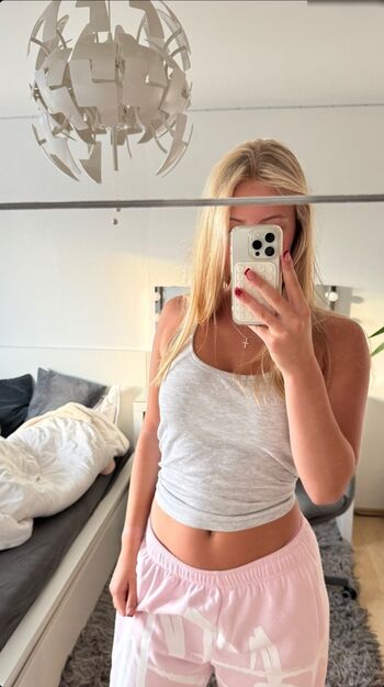 Luisa mnck leaked private photo uncensored HD quality