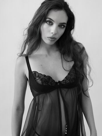 Lunasereena page leaked private photo uncensored HD quality