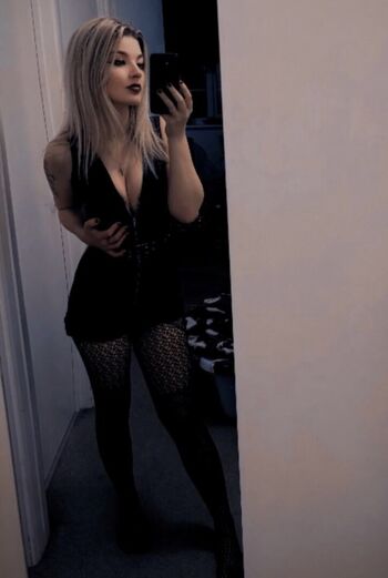 Luuucy leaked private photo uncensored HD quality