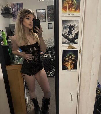 Luuucy leaked private photo uncensored HD quality