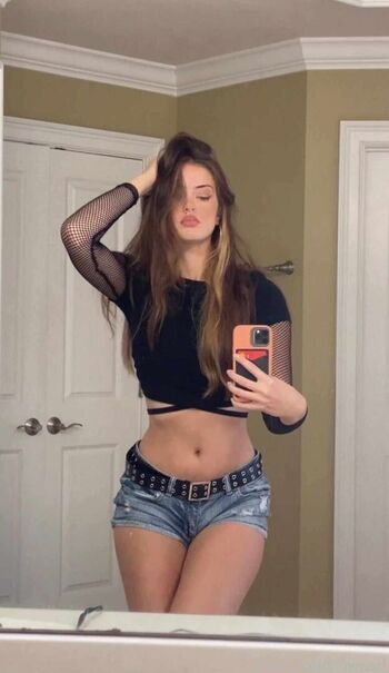 Luweazl leaked private photo uncensored HD quality