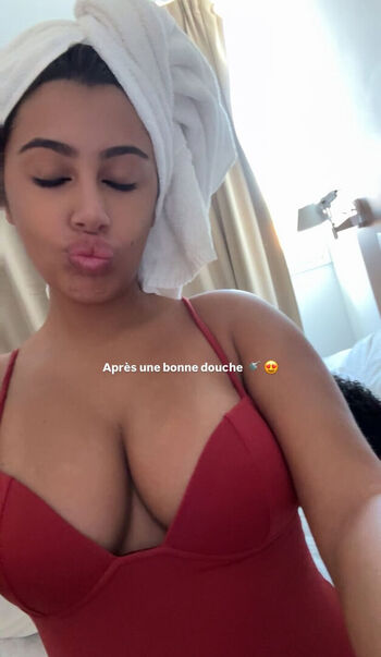 Luxy capi page leaked private photo uncensored HD quality