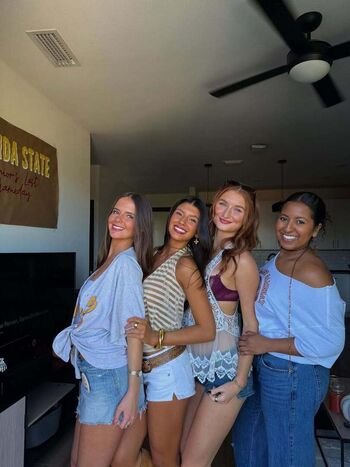 Lydia lowry page leaked private photo uncensored HD quality