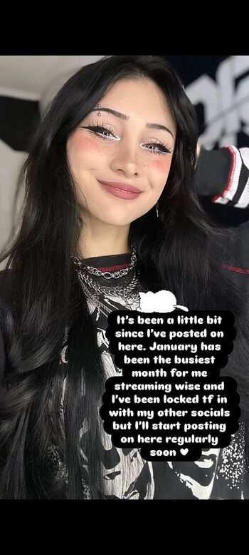 Maaarleeea leaked private photo uncensored HD quality