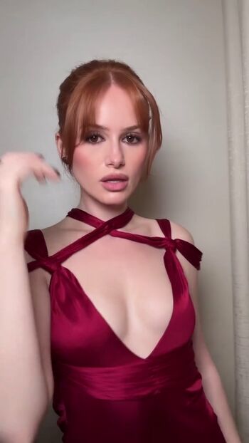 Madelaine petsch  page leaked private photo uncensored HD quality