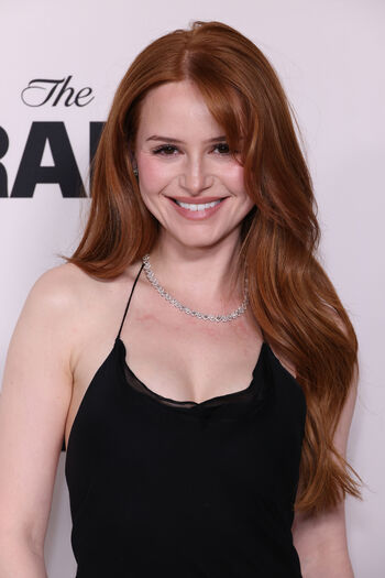 Madelaine petsch  page leaked private photo uncensored HD quality