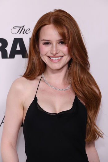 Madelaine petsch  page leaked private photo uncensored HD quality