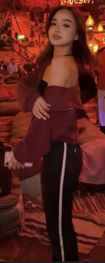 Madina leaked private photo uncensored HD quality