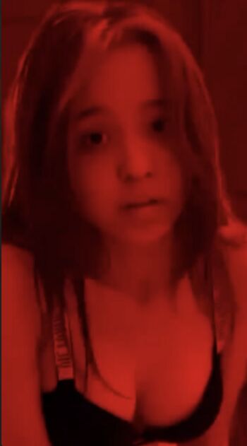 Madina leaked private photo uncensored HD quality