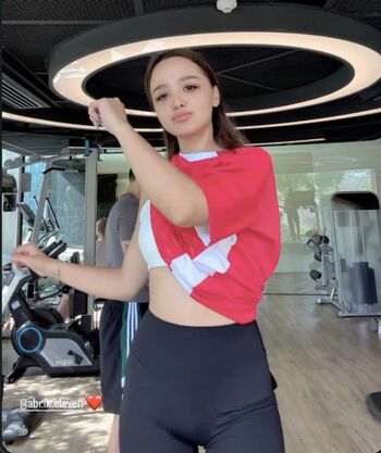 Madina leaked private photo uncensored HD quality