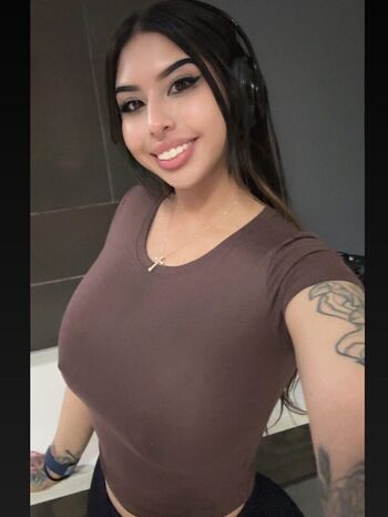 Magzcow page leaked private photo uncensored HD quality