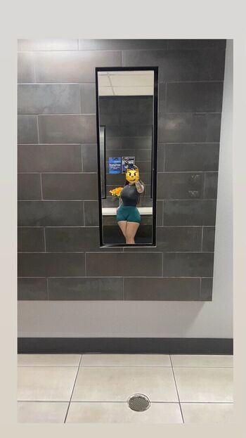 Magzcow page leaked private photo uncensored HD quality