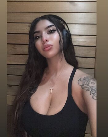 Magzcow leaked private photo uncensored HD quality