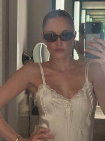 Maika monroe leaked private photo uncensored HD quality