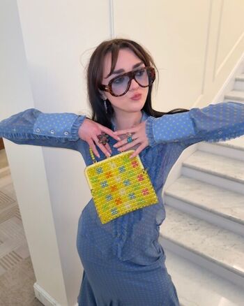 Maisie williams page leaked private photo uncensored HD quality