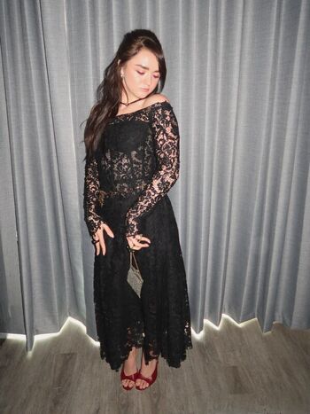 Maisie williams page leaked private photo uncensored HD quality