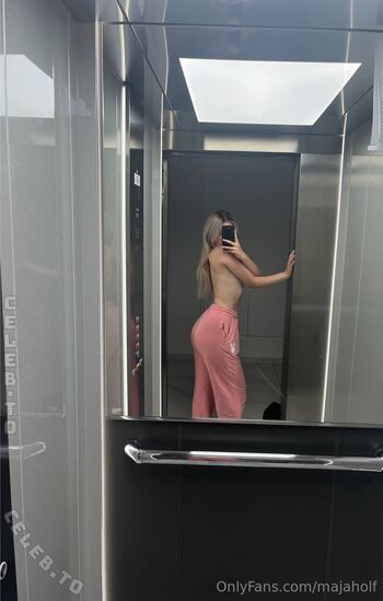 Maja holf  page leaked private photo uncensored HD quality