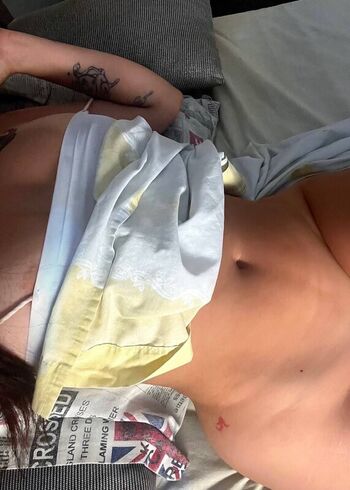 Malak omrani leaked private photo uncensored HD quality