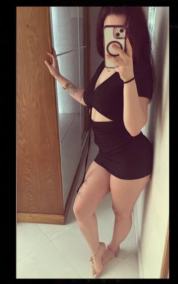 Malak omrani leaked private photo uncensored HD quality