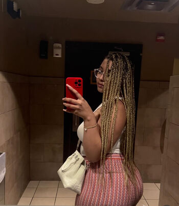 Mama e leaked private photo uncensored HD quality